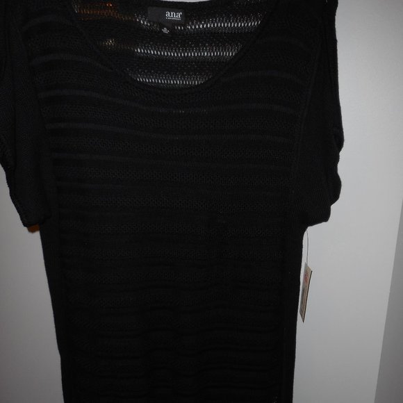 a.n.a Tops - NEW Long Black Top